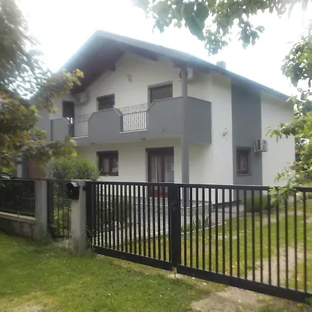Kuca Za Odmor V&E Villa Bihac Exterior photo