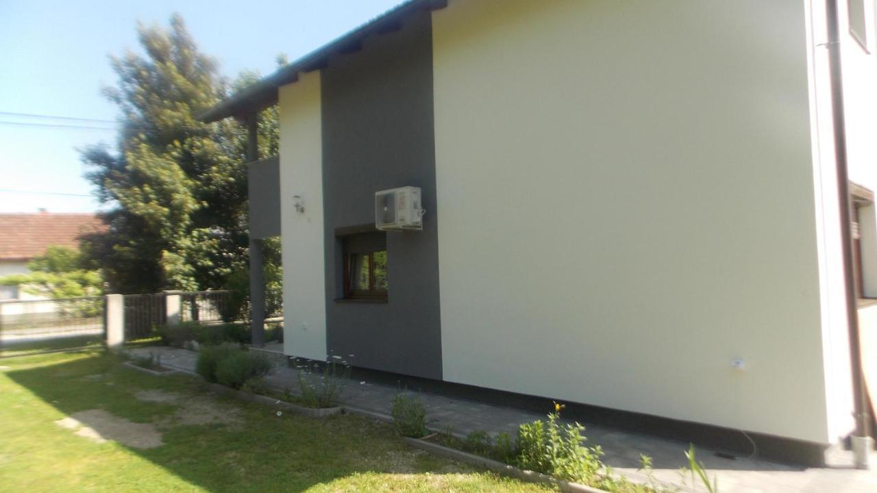 Kuca Za Odmor V&e Vila
