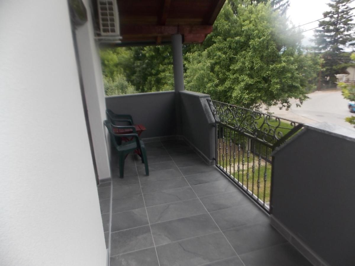 Kuca Za Odmor V&e Vila *