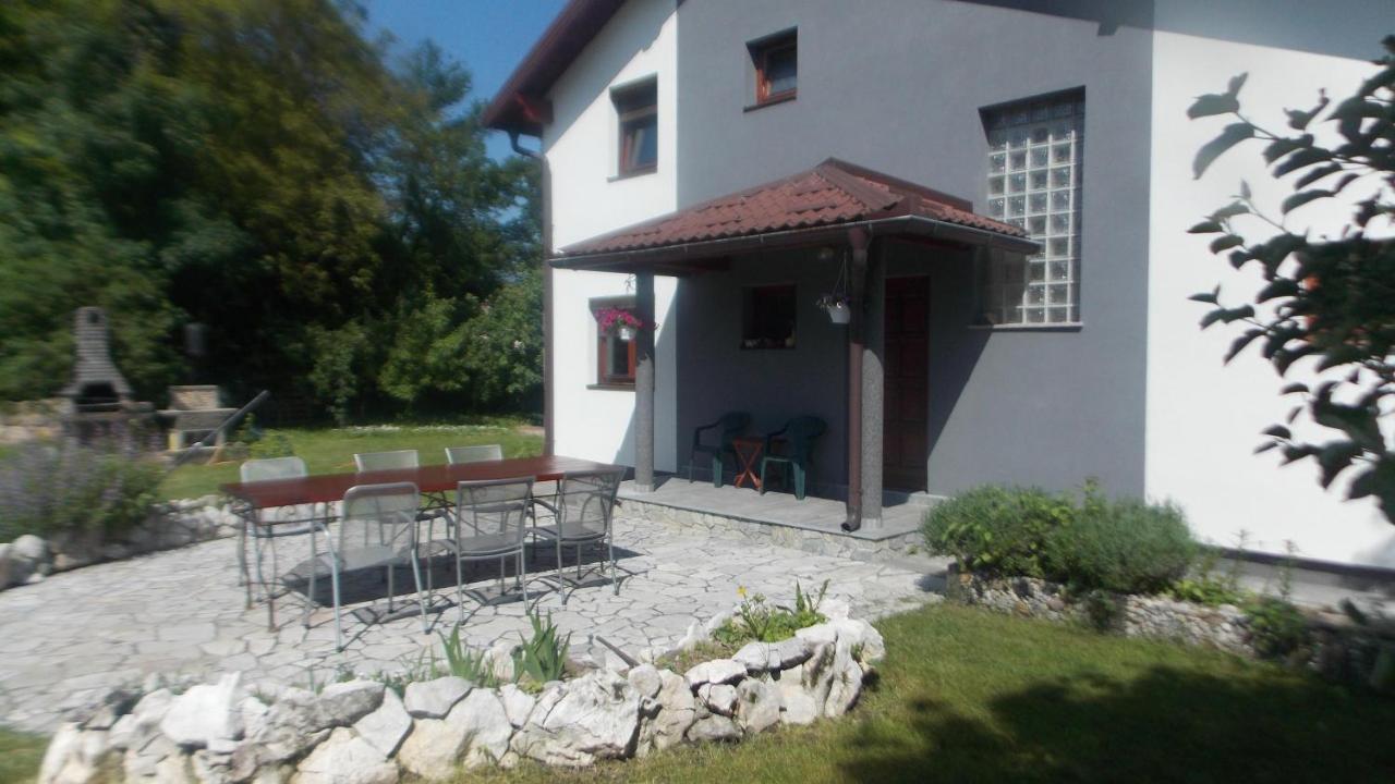 Vila Kuca Za Odmor V&e